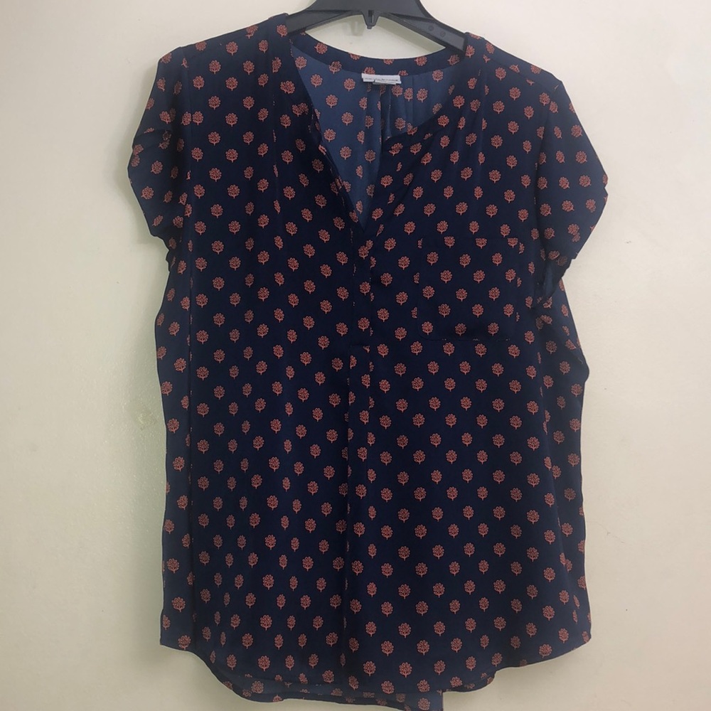 Liz Claiborne women’s top - size XL